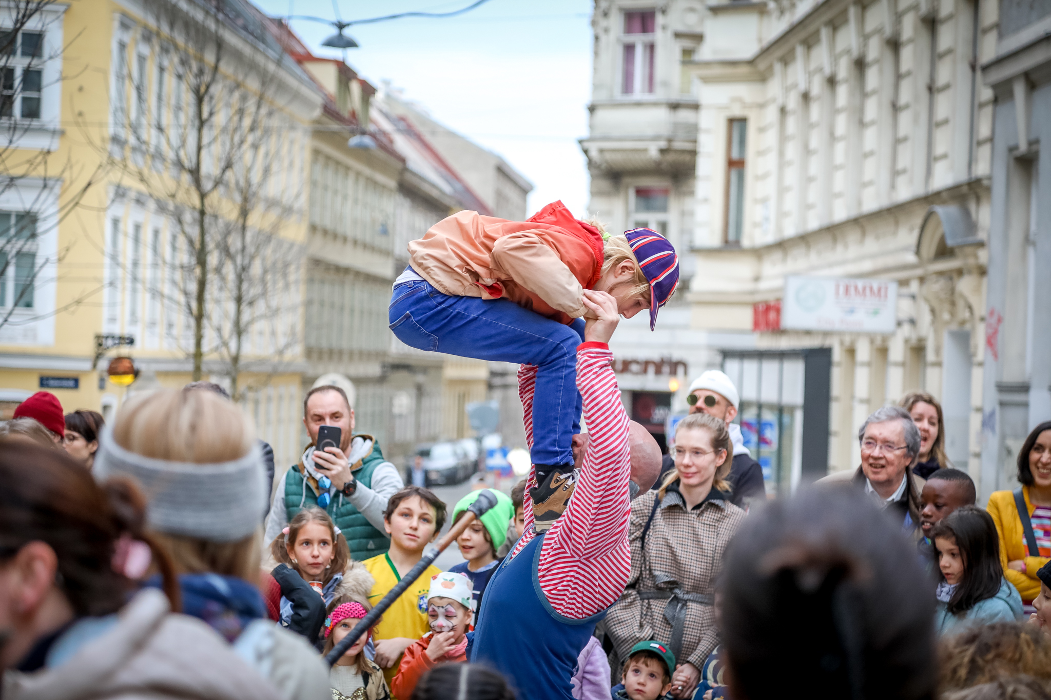 Ostereier suchen in der Bernardgasse